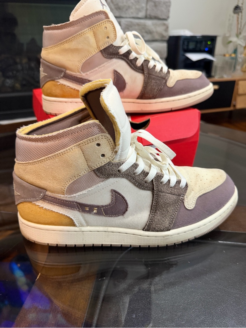 Air Jordan 1 Mid SE Craft "Inside Out - Taupe Haze" men’s sneakers. Size 11